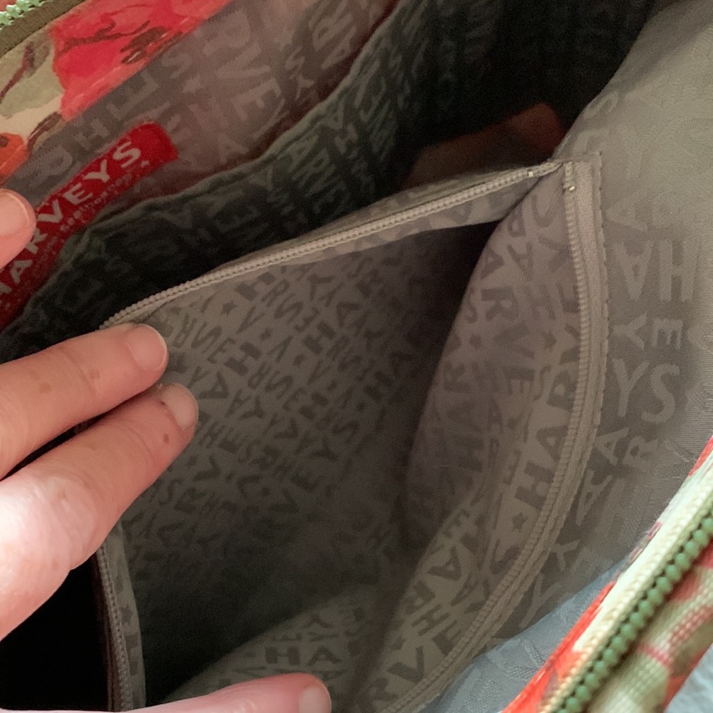 Harveys Betty Rose Large Tote - Picture 14 of 15